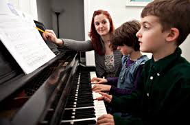 Group Piano Lesson For Little Children 3-5 Years Old