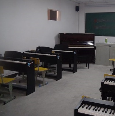 Piano studios, music classrooms with digital pianos for rent (Cost per hour)