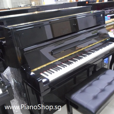 Pearl River piano, UP118, black color, height 1.15m, used 6 years